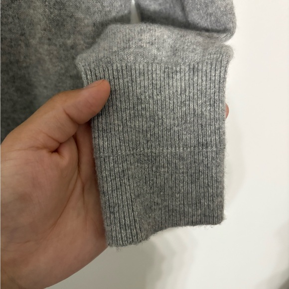 Everlane The Classic Crew in Cashmere lug  HR heather grey sweater - Picture 10 of 14